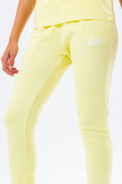 HYPE WASHED YELLOW SCRIPT LOGO KIDS JOGGERS